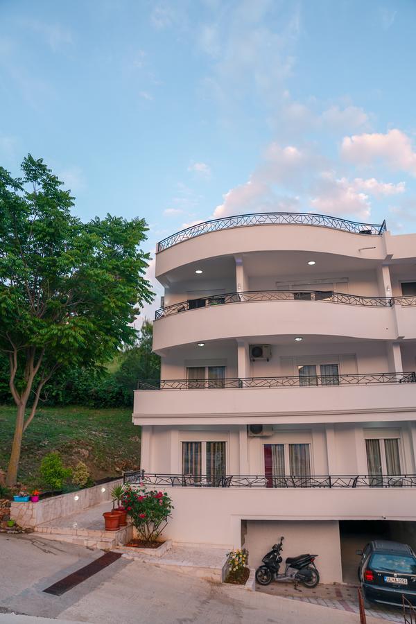 Apartments Casa Pineta Улцинь Экстерьер фото